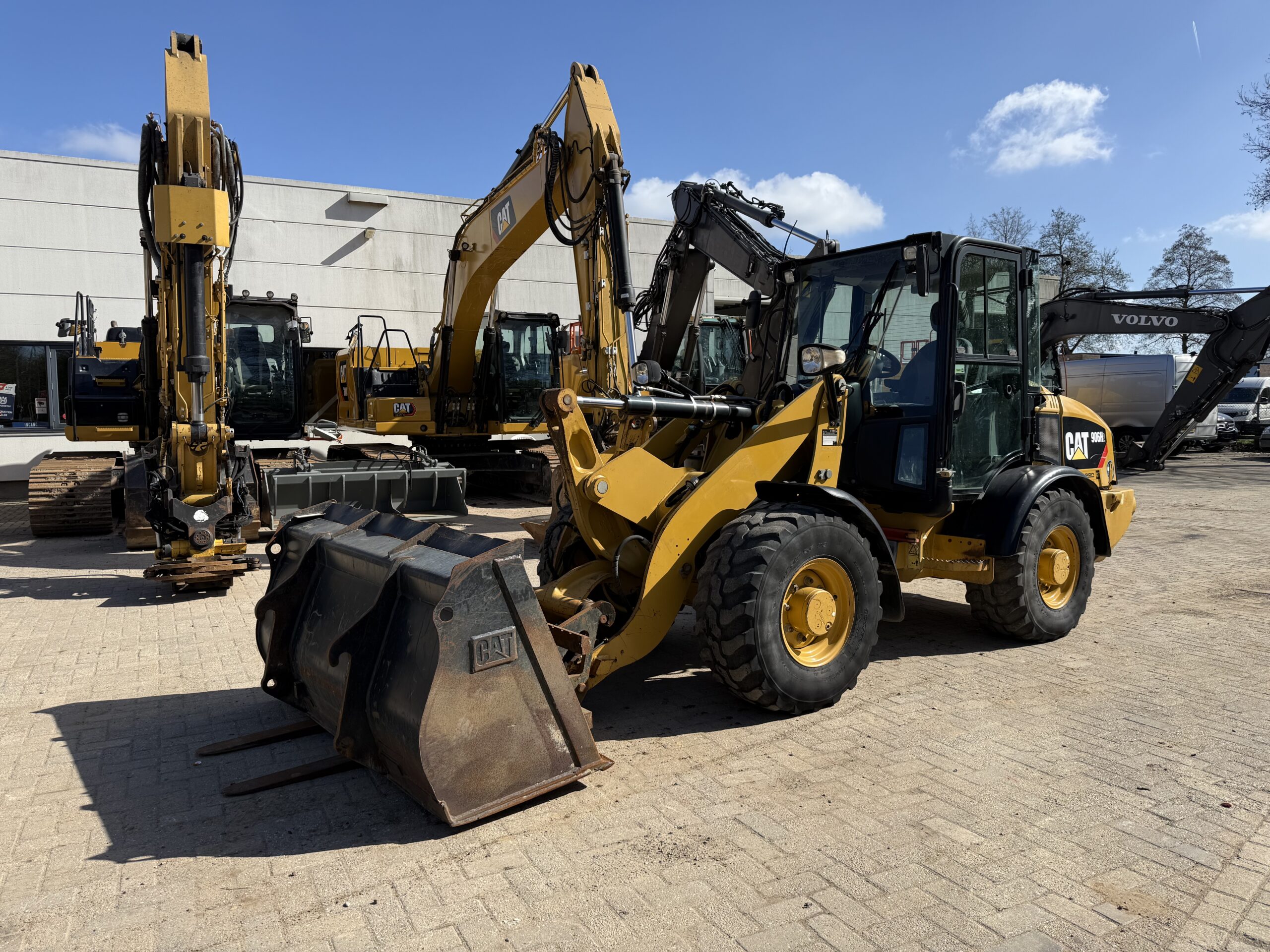 Caterpillar 906H 40km/h