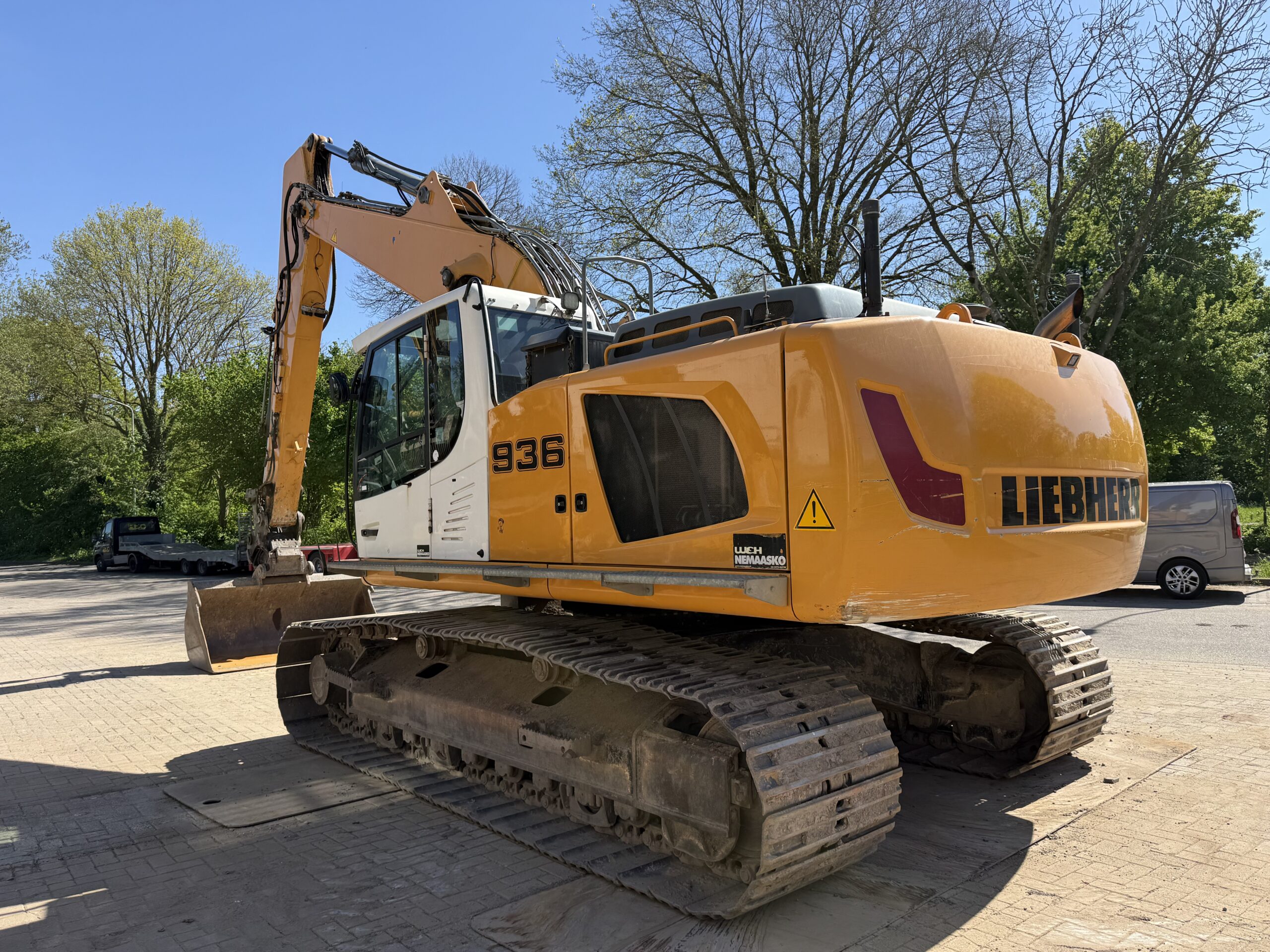 Liebherr R936