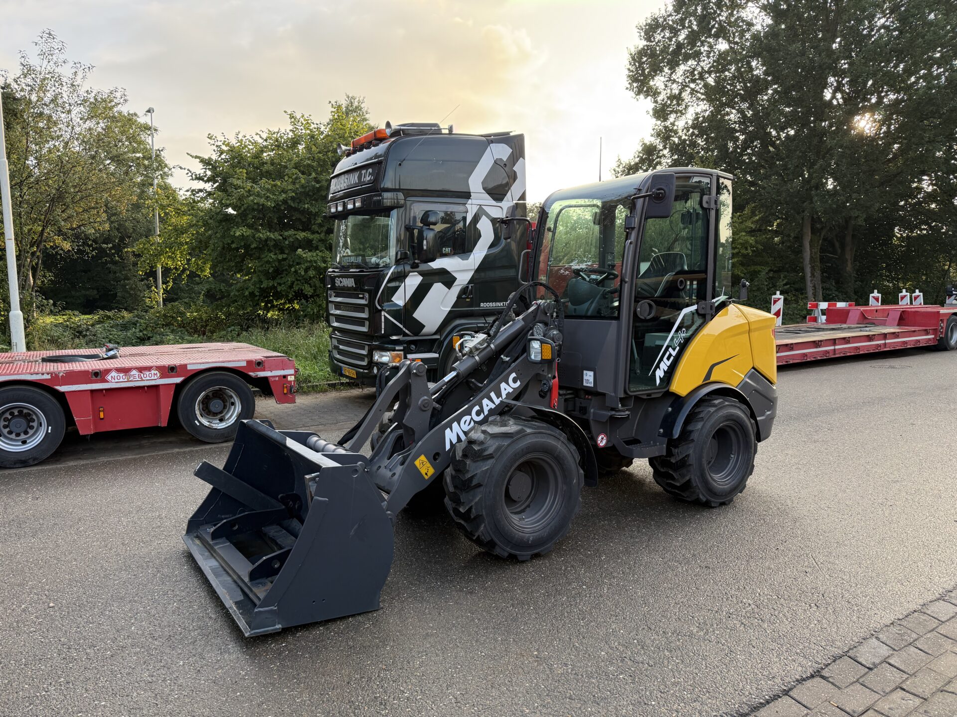 Mecalac MCL4